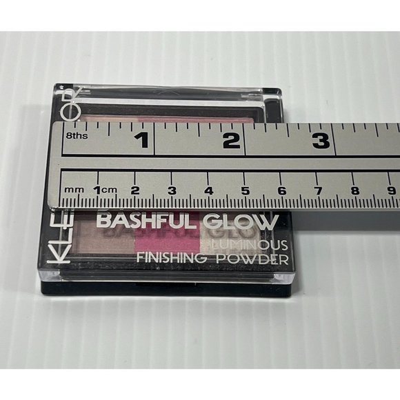 Kleancolor - Bashful Glow Luminous Finishing Powder - # 01 Pink - Picture 7 of 8